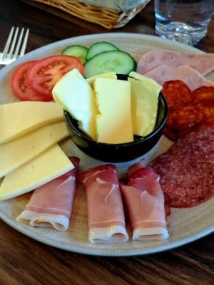 944cd2b5-1d1e-4780-a3c8-712b98ac49d4